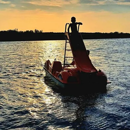 Boletov Raj Lux 펜션 *