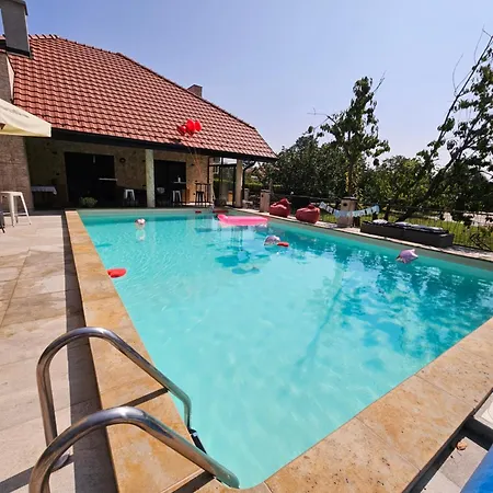 Boletov Raj Lux Holiday home
